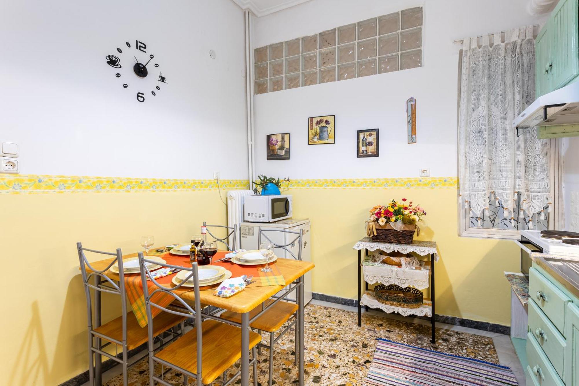 Lägenhet på 78 m² i Kalamata, med 2 sovrum och 2 badrum  Exteriör bild